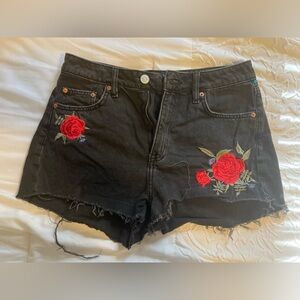 Divided by H&M Rose Embroidered Washed Black Denim 5 Pocket Shorts
